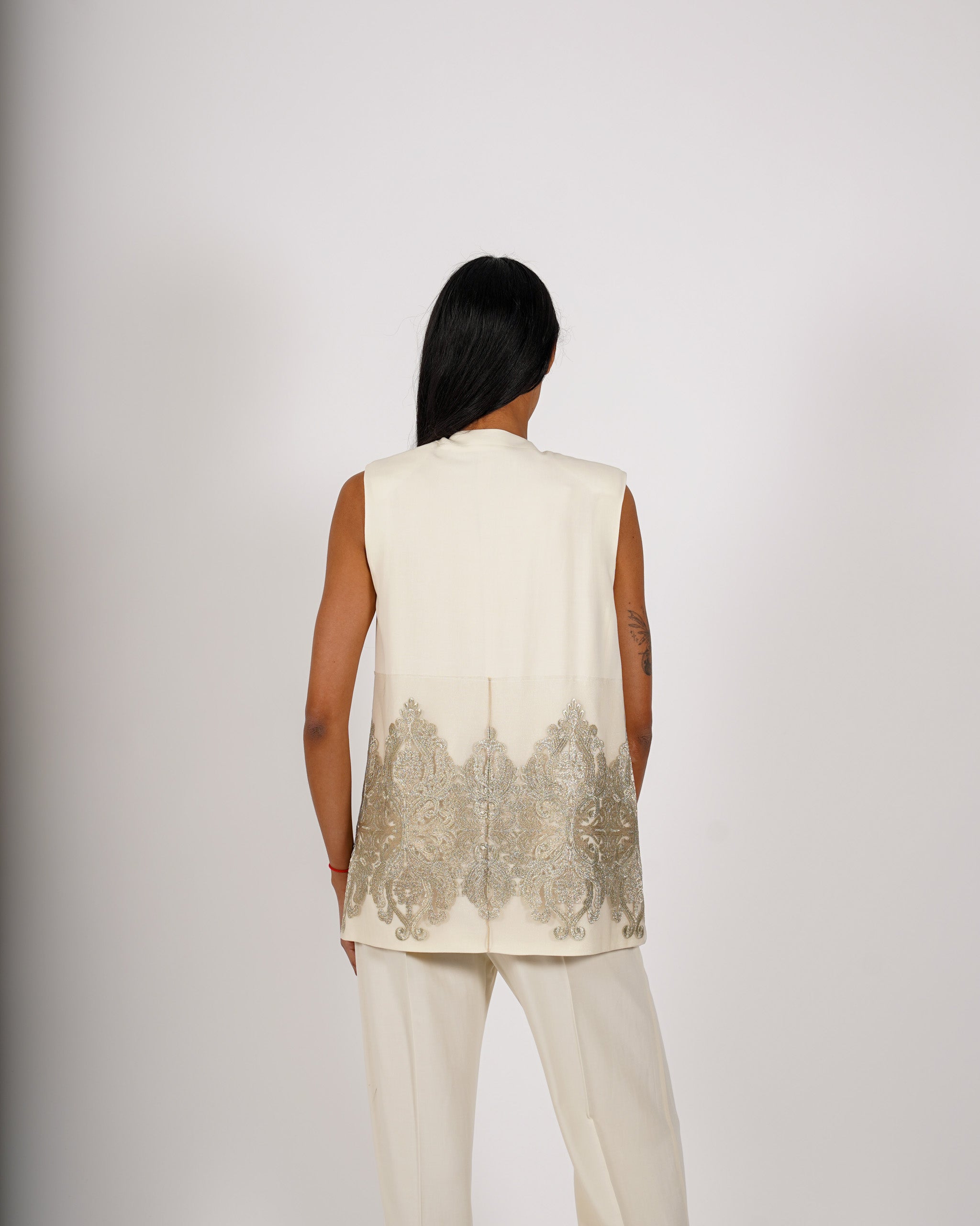 Gilet lungo con ricamo oro - Ghiotta