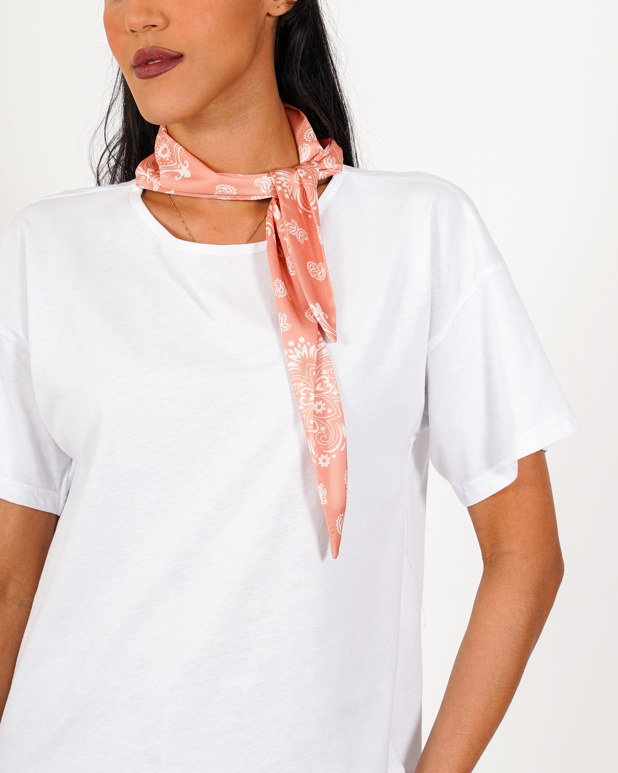 Shirt girocollo con foulard - Vibressa