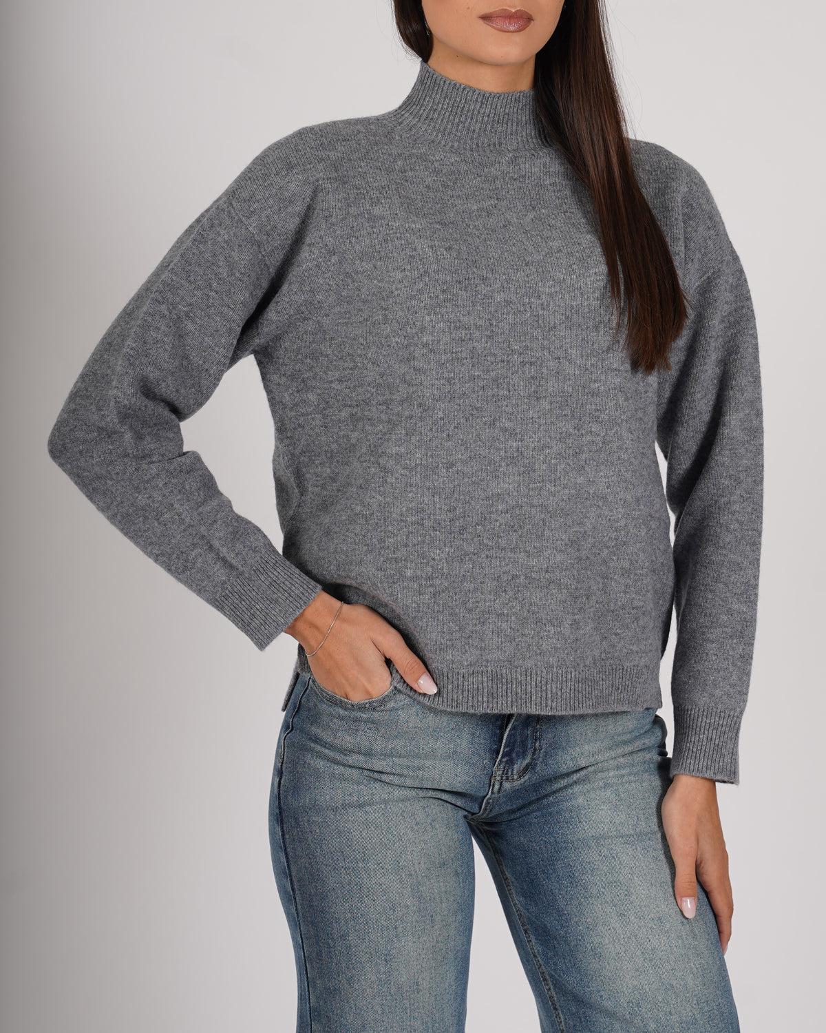 Maglia collo alto in mano lana - Migliana