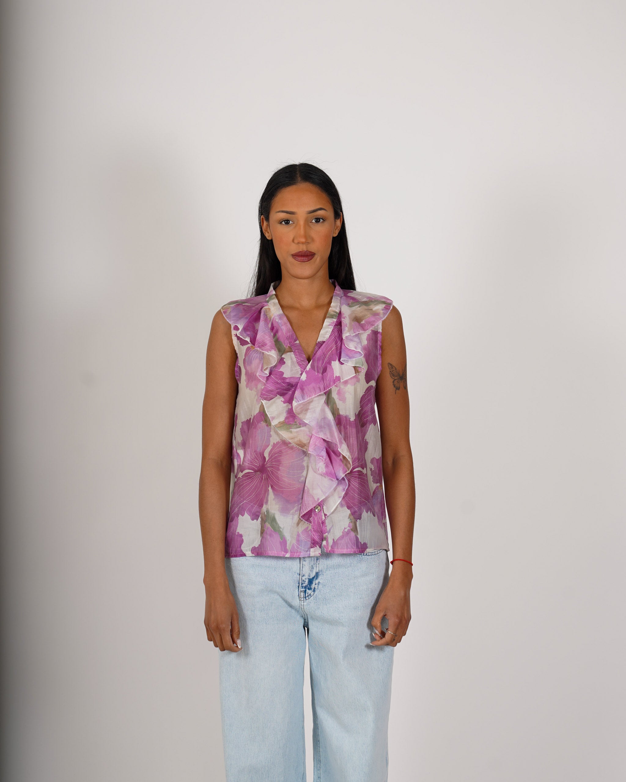 Blusa smanicata stampata con rouche frontale - Priscilla