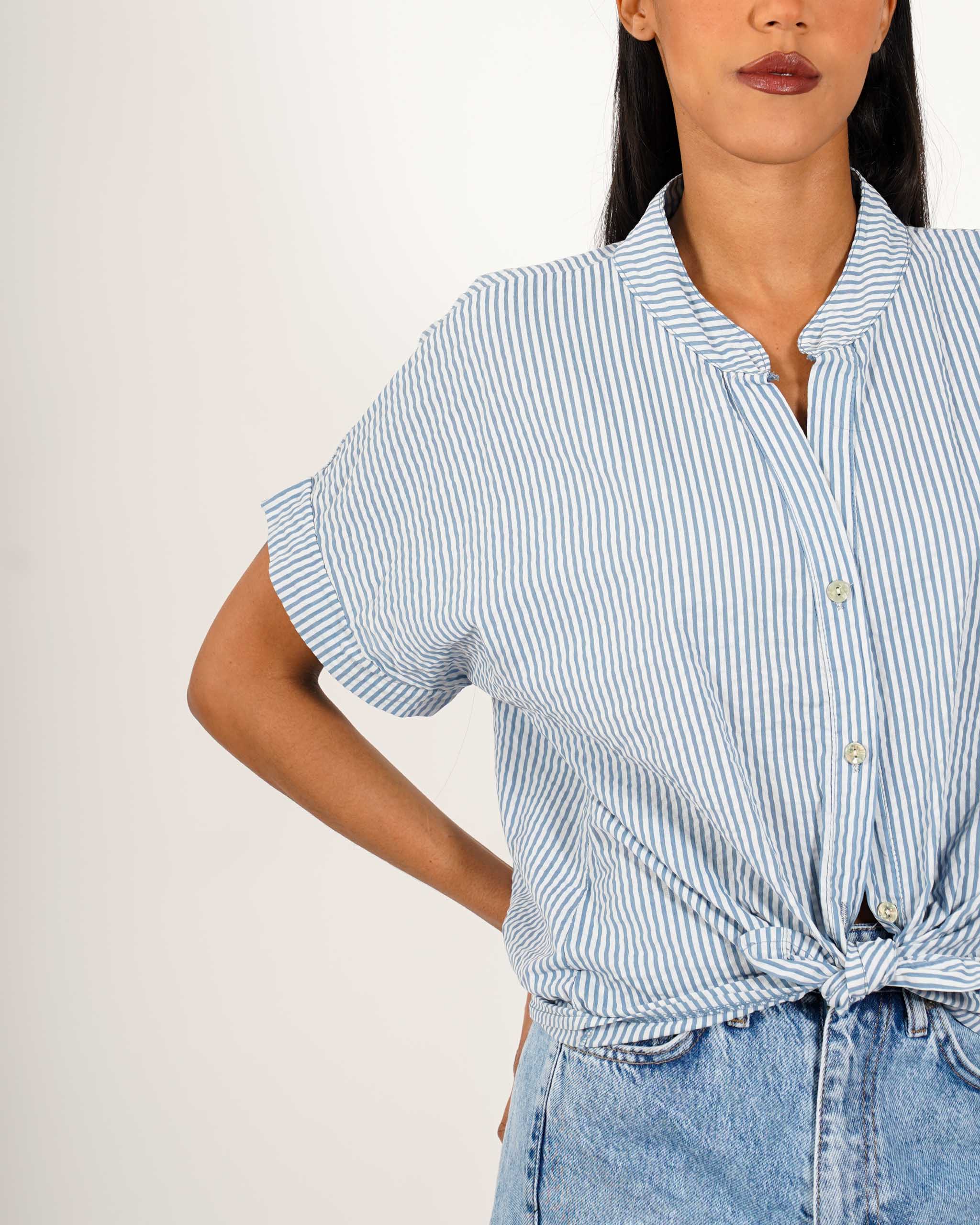 Camicia rigata mezza manica e nodo frontale - Adriana