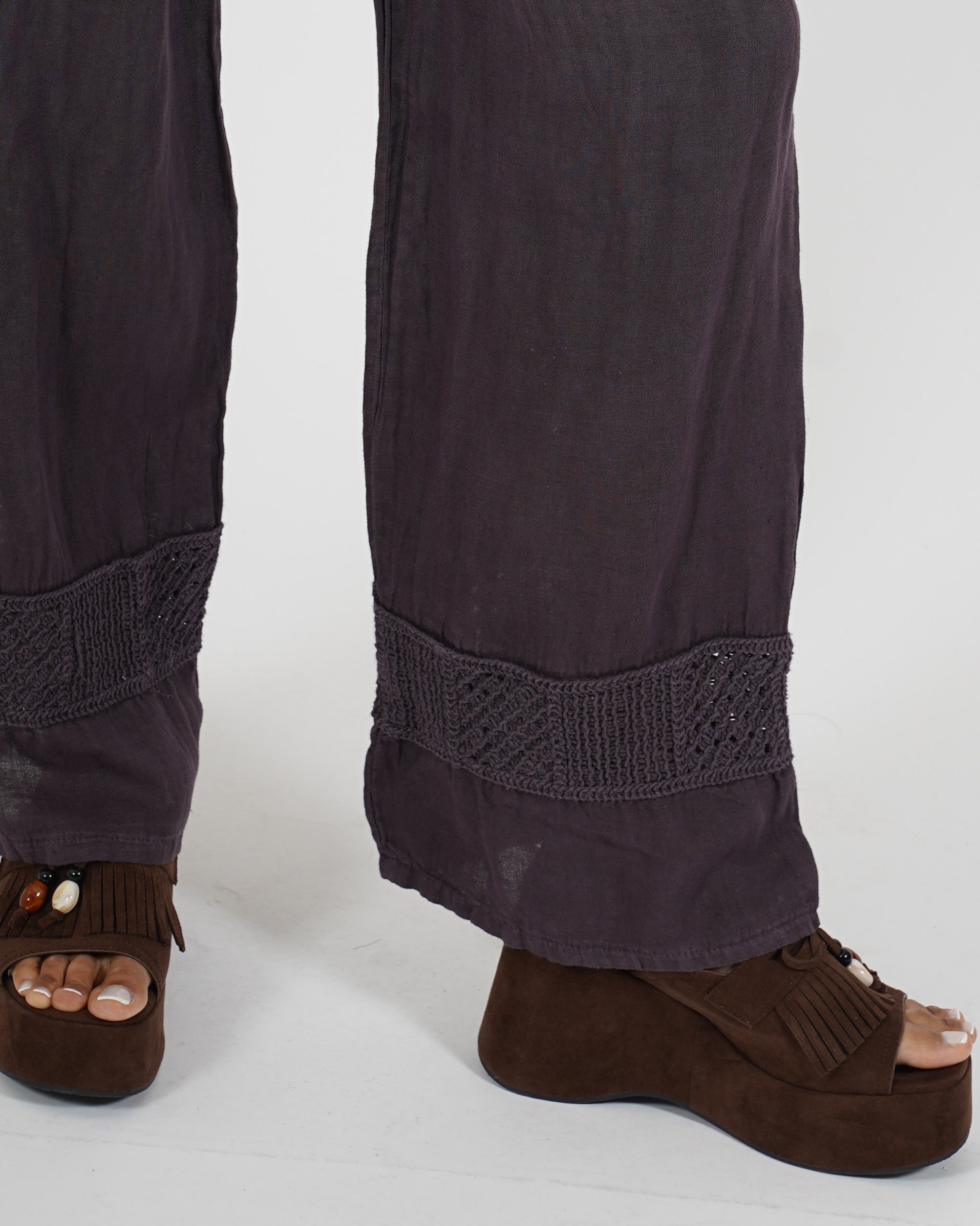 Pantaloni in lino con ricamo sul fondo - Caneira