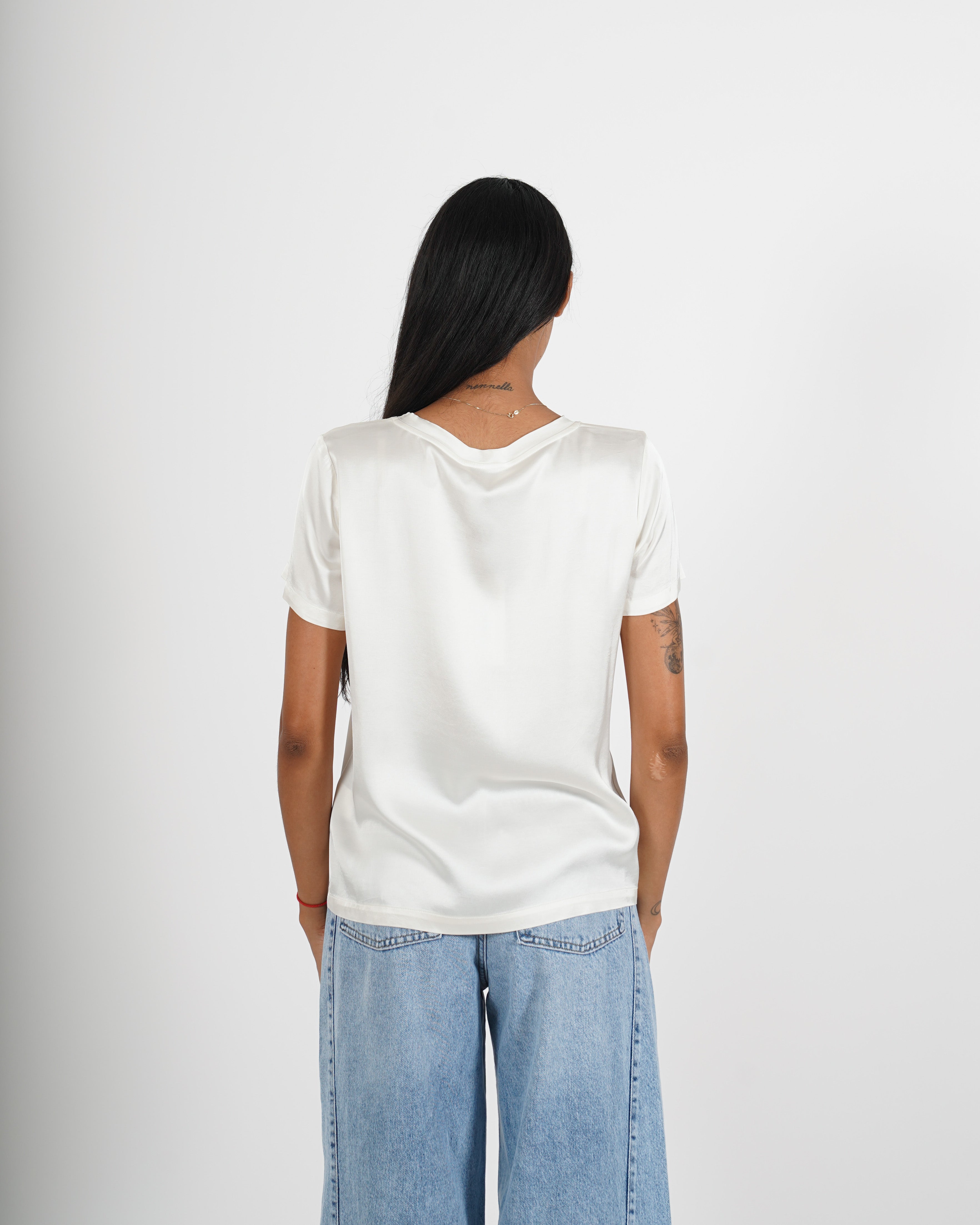 Blusa girocollo mezza manica in raso - Rewill