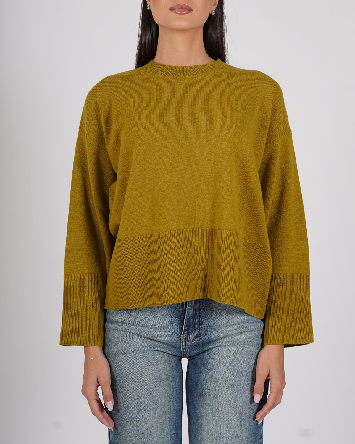 Maglia girocollo in mano lana- Halima