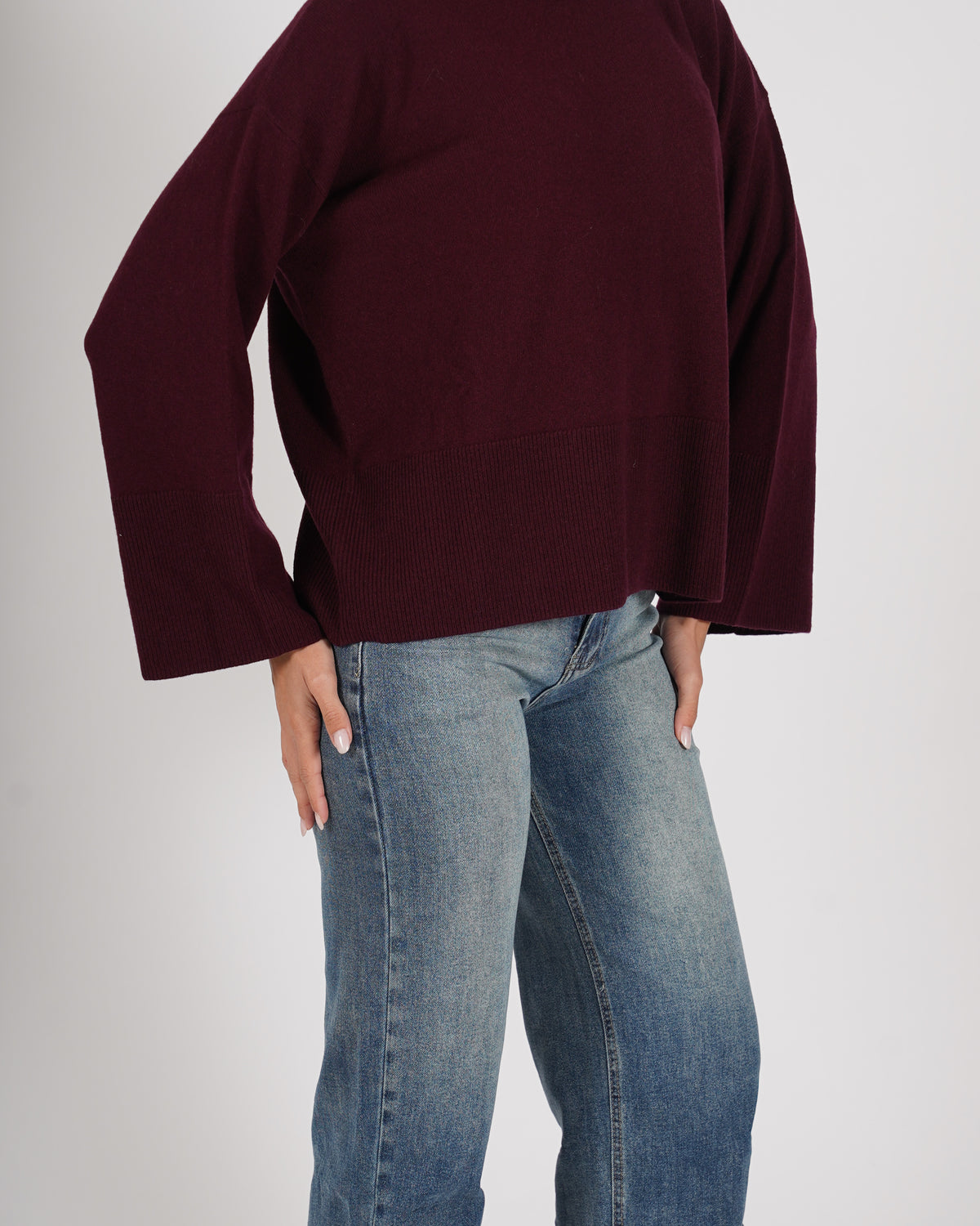 Maglia girocollo in mano lana- Halima