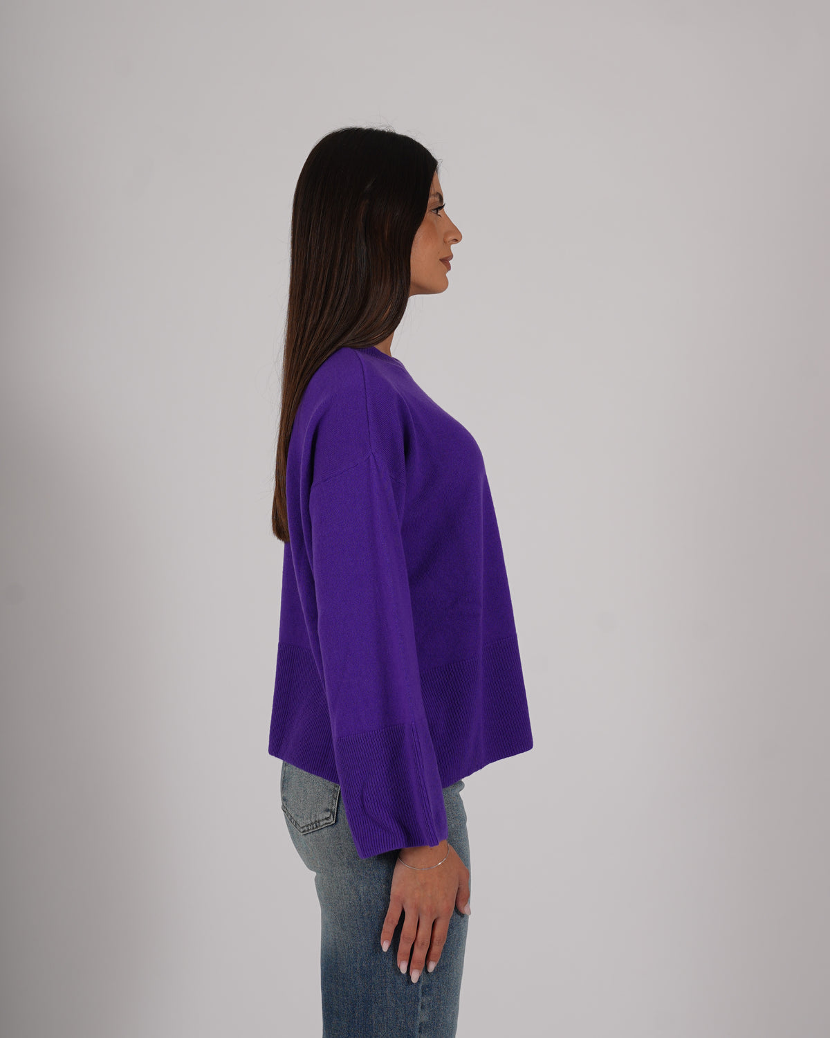 Maglia girocollo in mano lana- Halima
