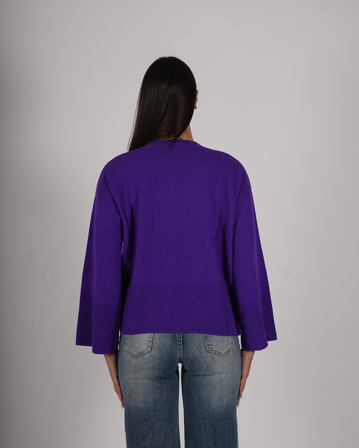 Maglia girocollo in mano lana- Halima