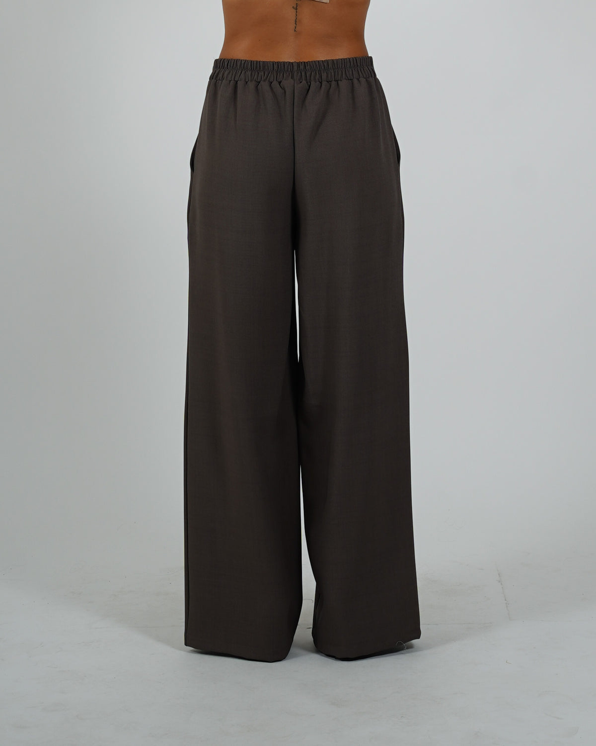 Pantaloni con baschina e gamba larga - Concetta