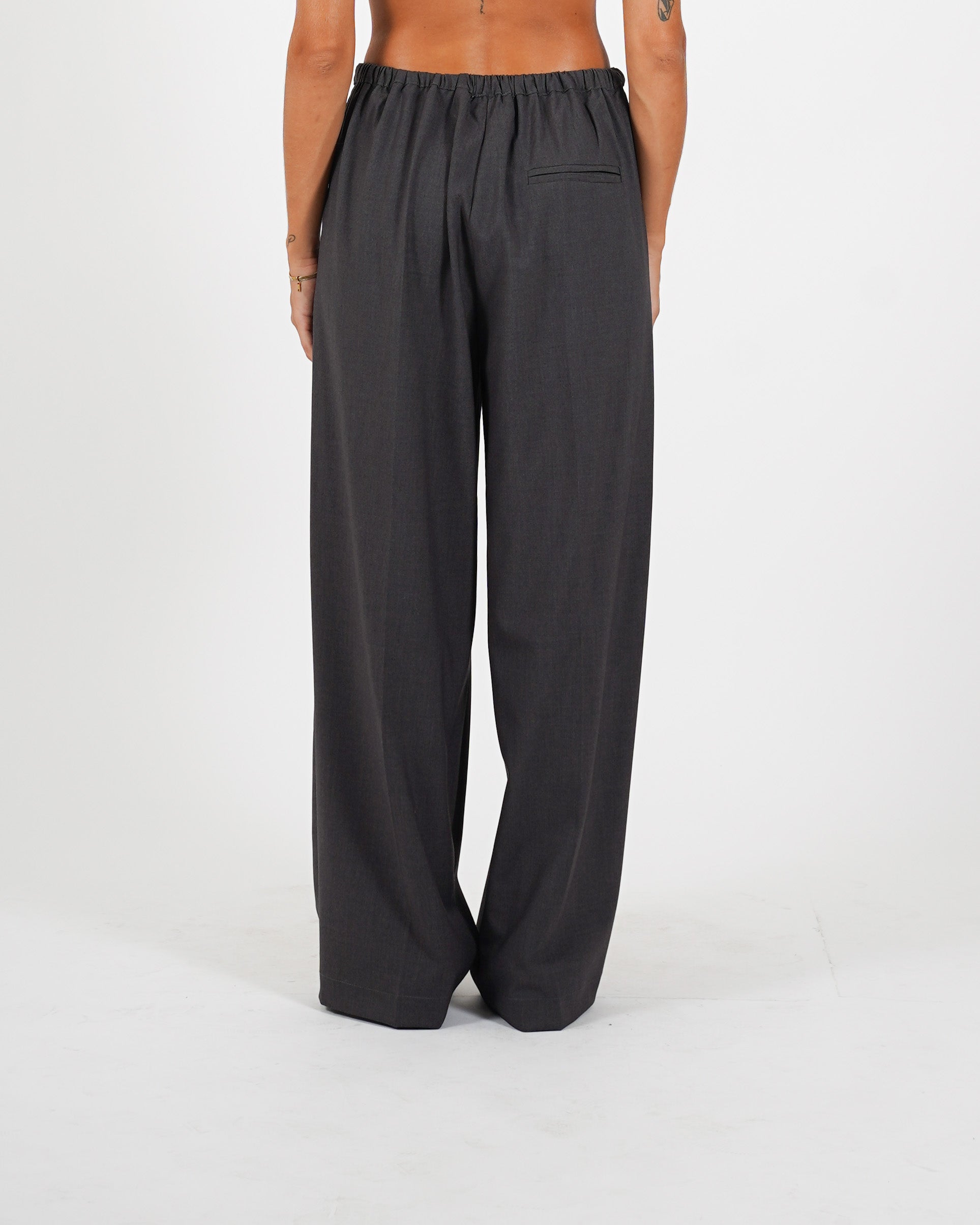 Pantaloni con coulisse e tasche - Ignanzia