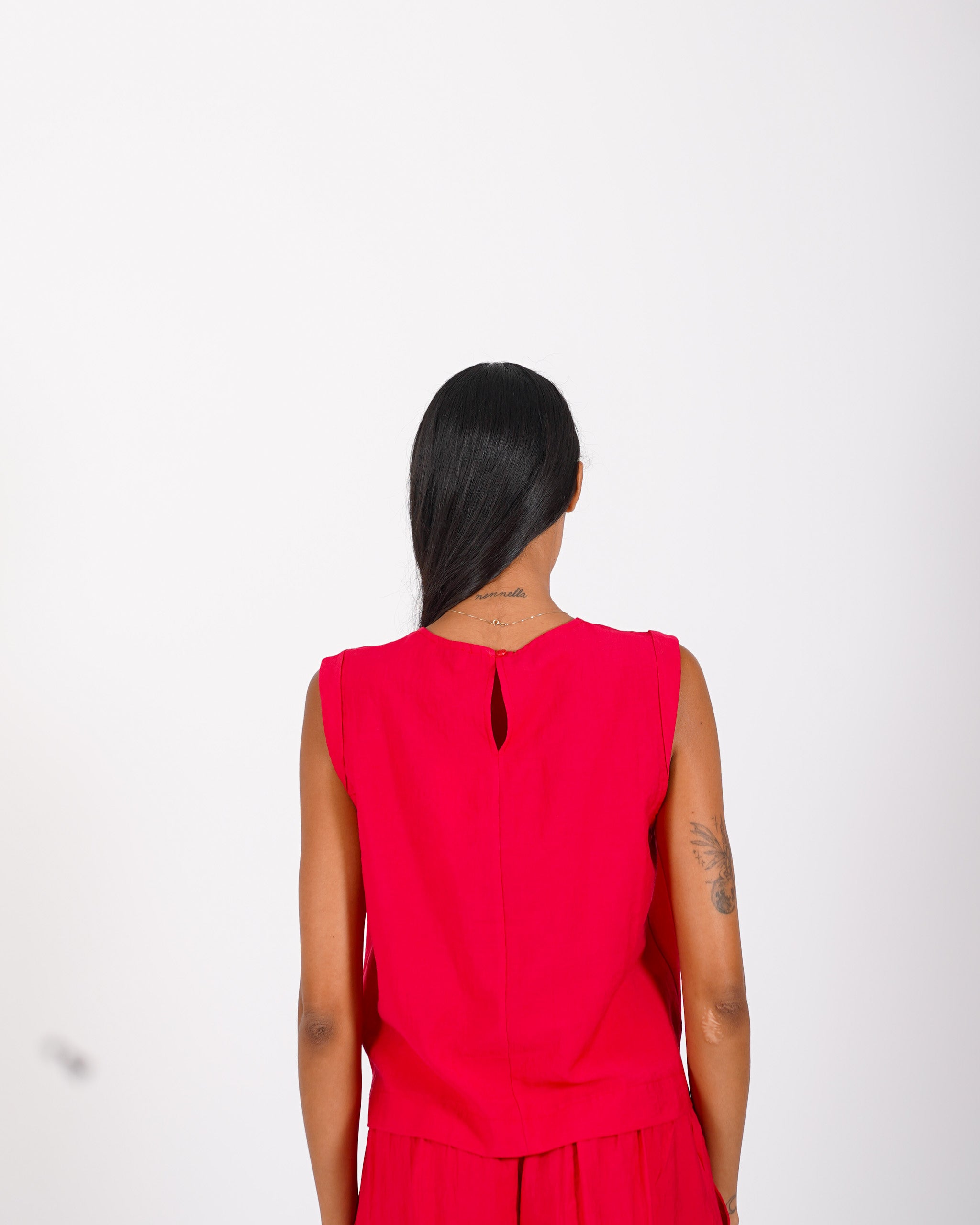 Blusa cropped in tessuto stropicciato - Lindsay