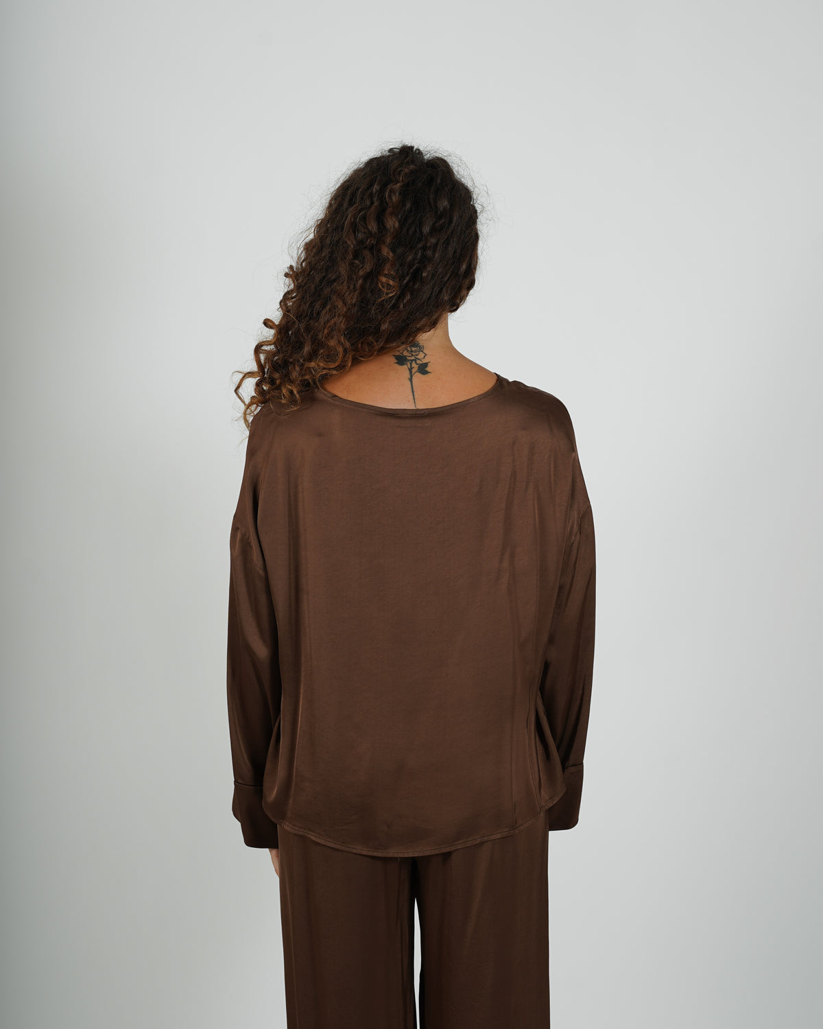 Blusa over manica lunga in raso - Solopaca