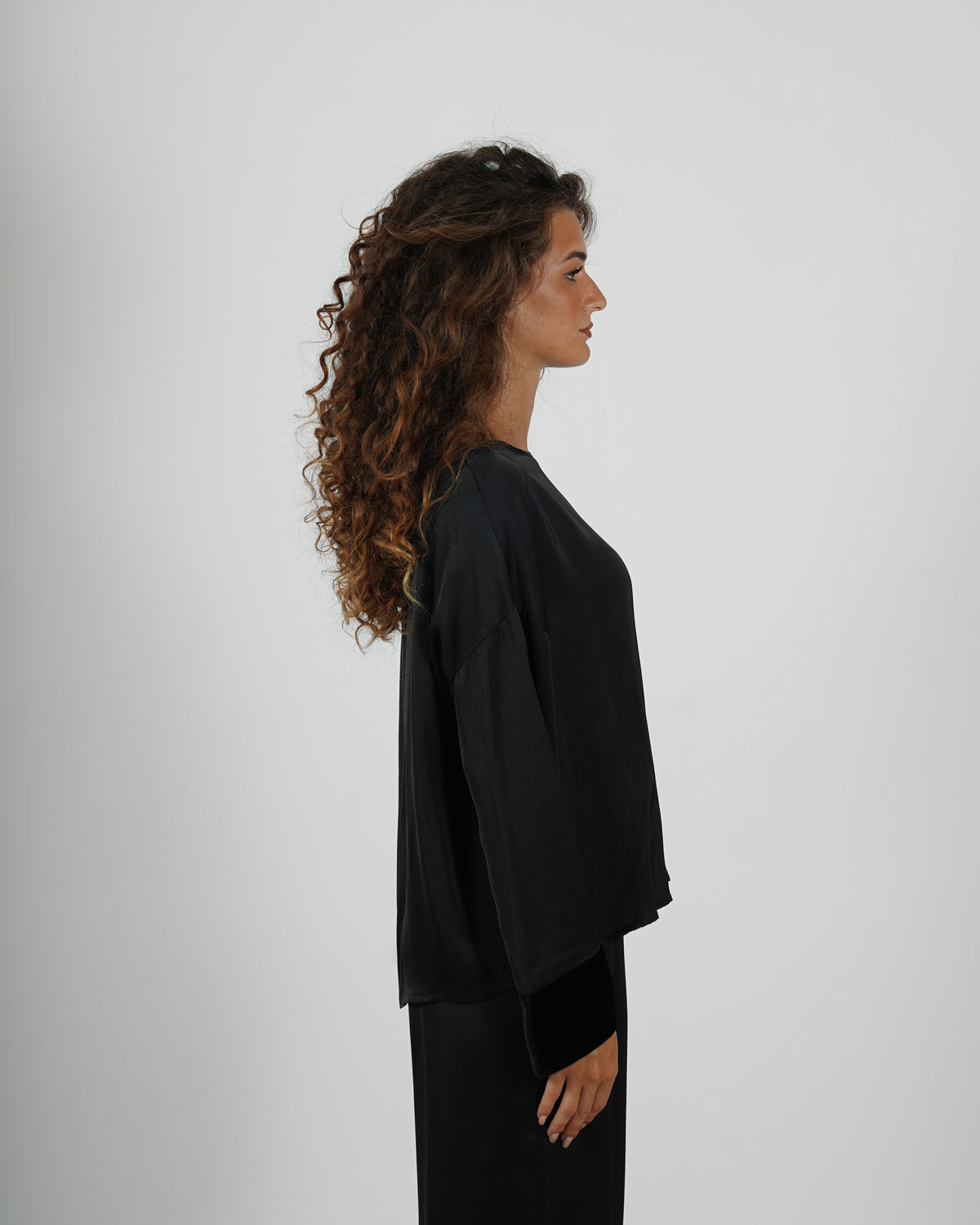 Blusa over manica lunga in raso - Solopaca