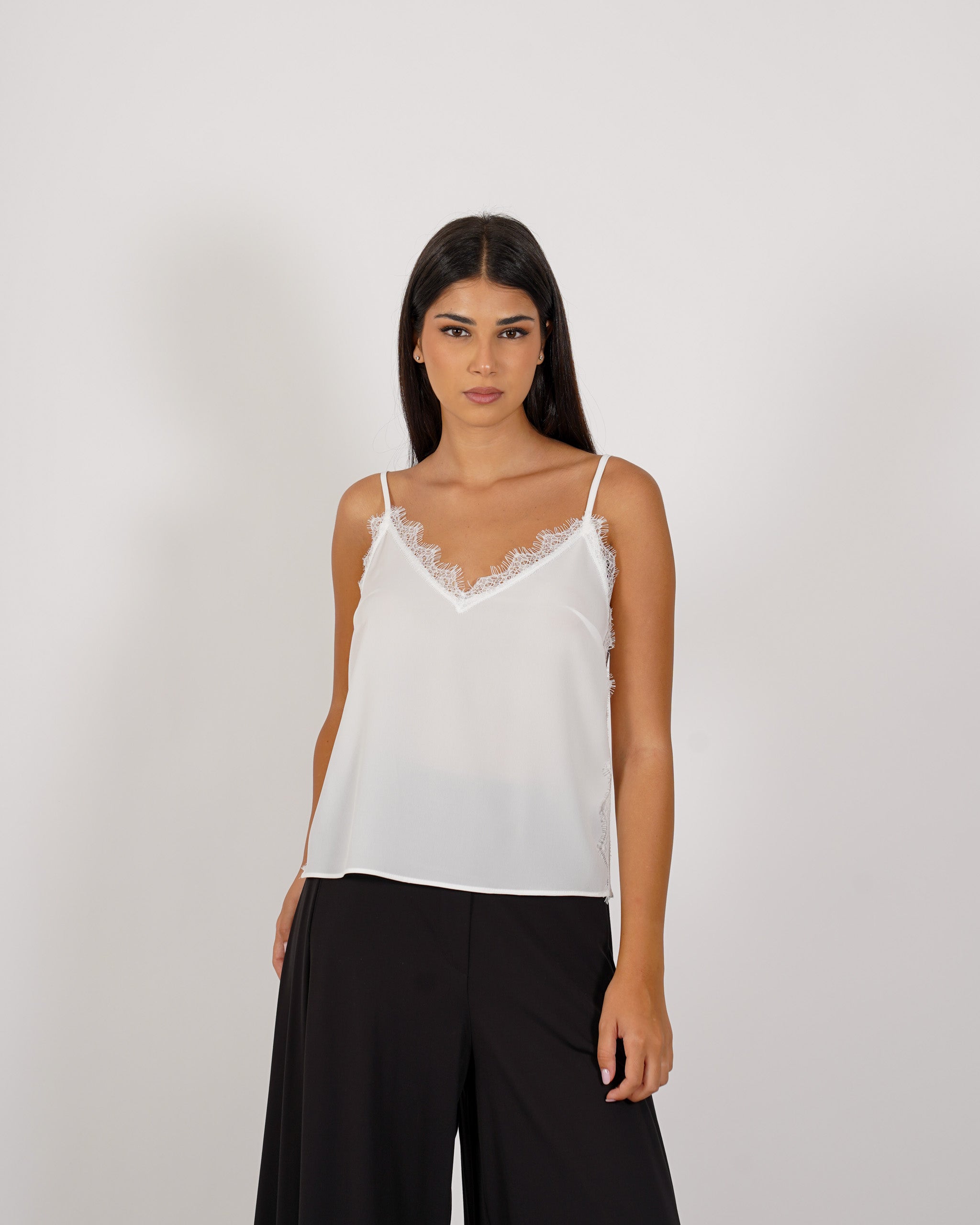 Canotta con profilo in macrame - Disinvolta