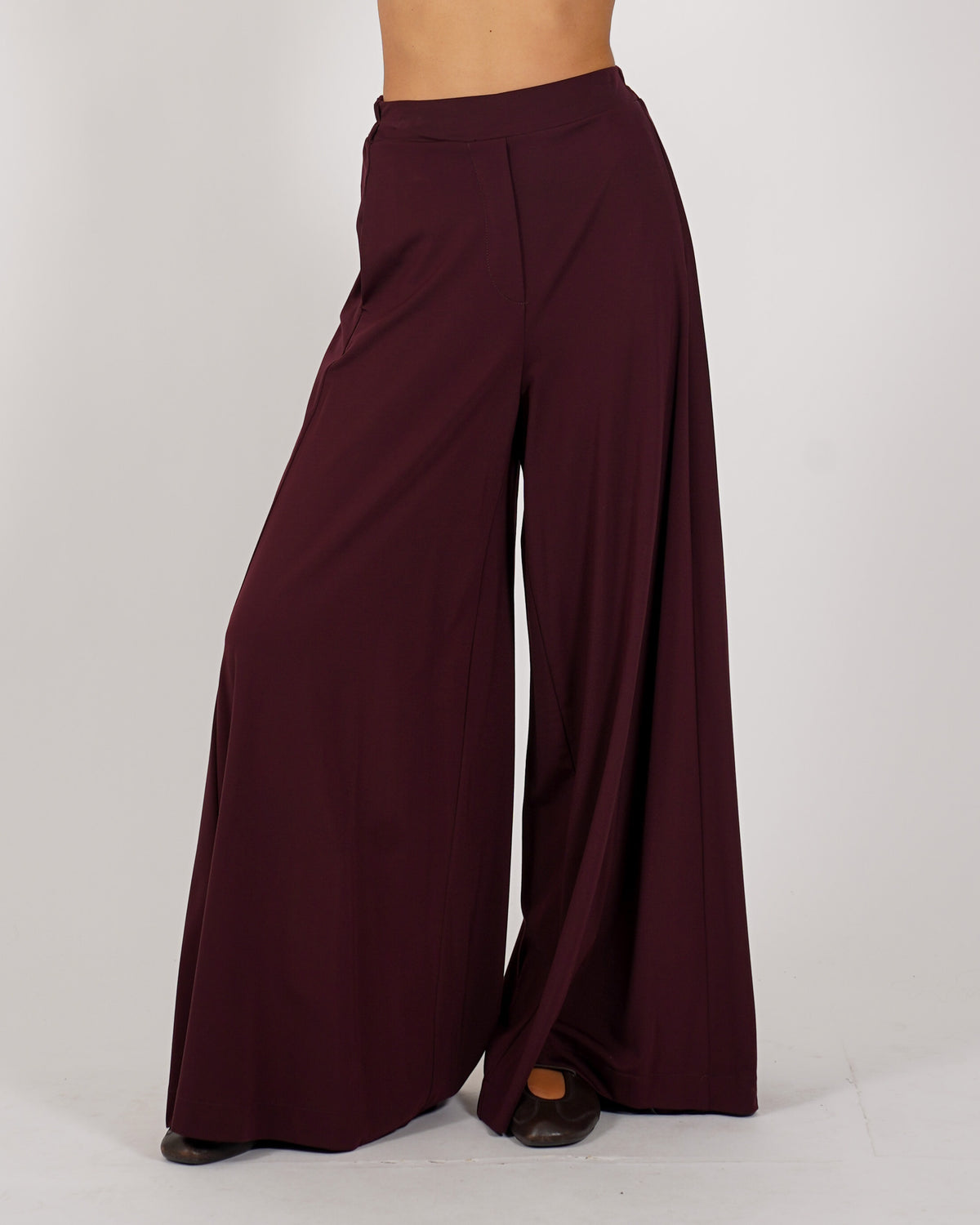 Pantaloni con baschina e gamba larga - Karen