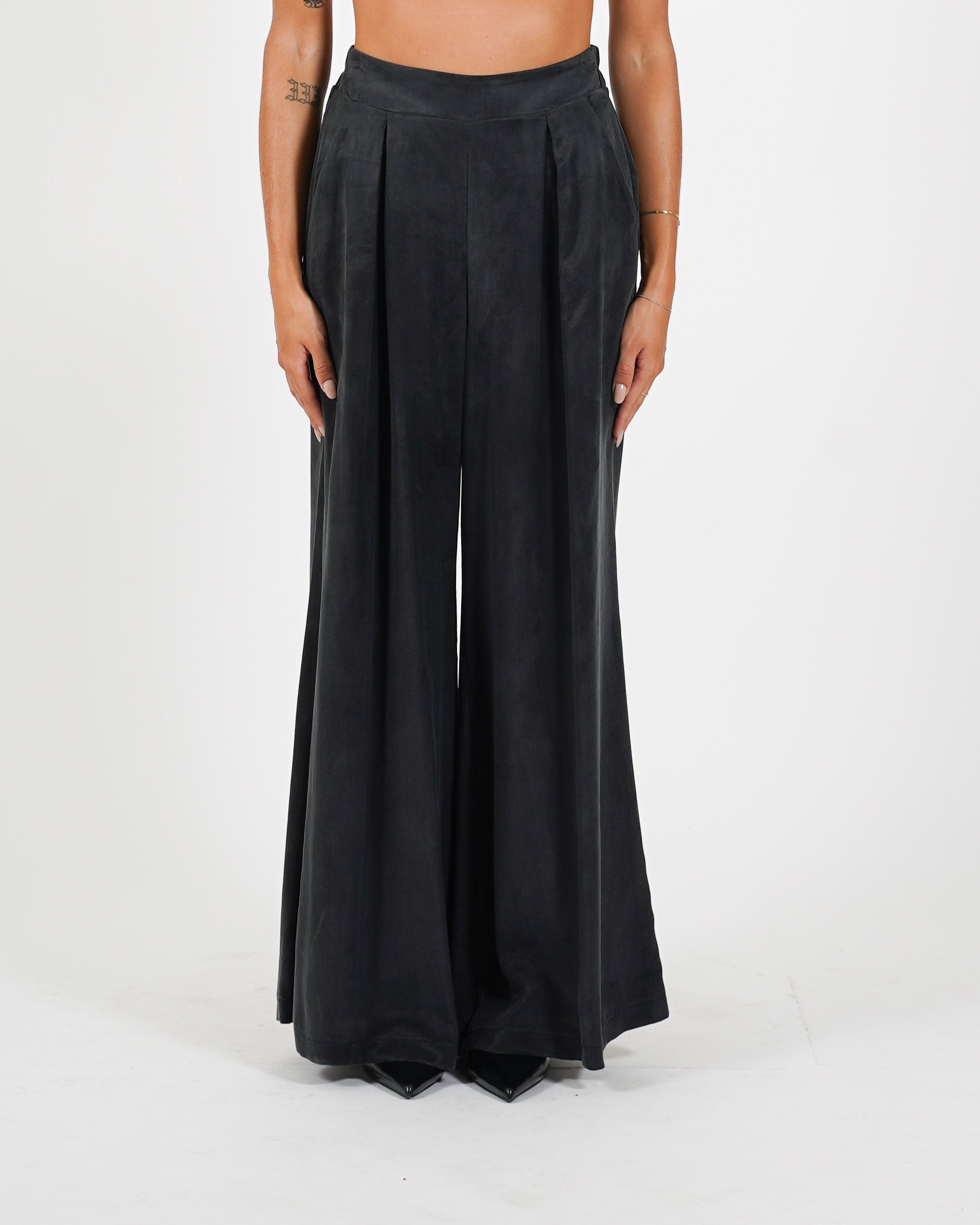 Pantaloni con baschina e gamba larga - Kosice