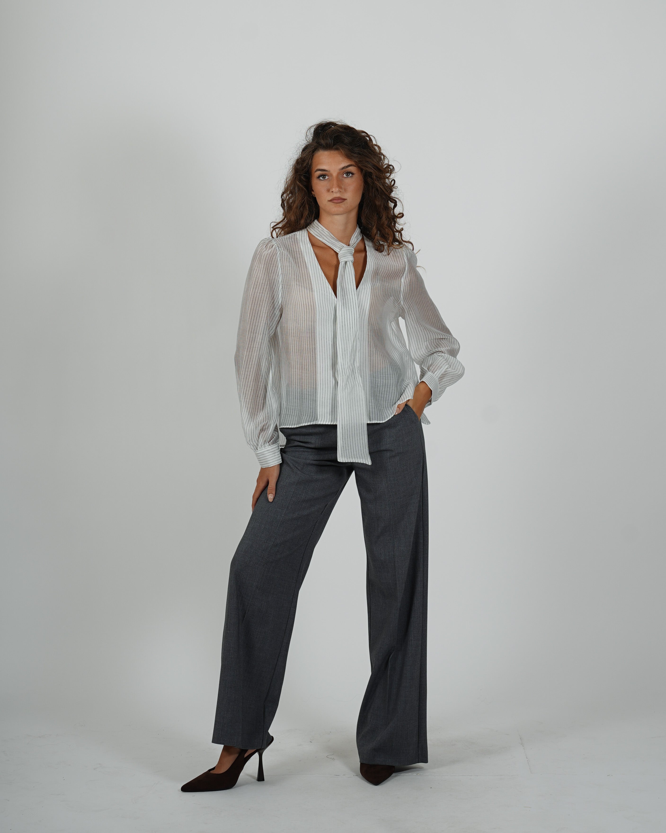 Camicia con fiocco rigata - Satirica