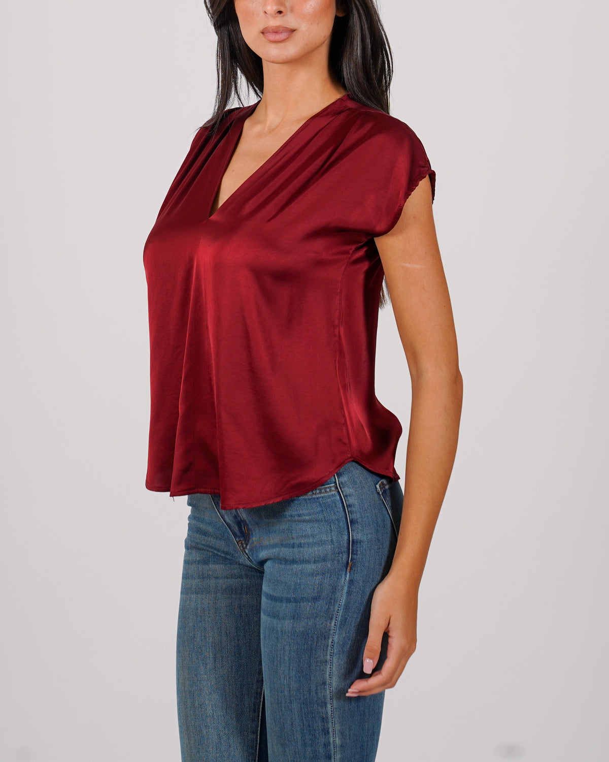 Blusa scollo a v in mano raso - Lubiana