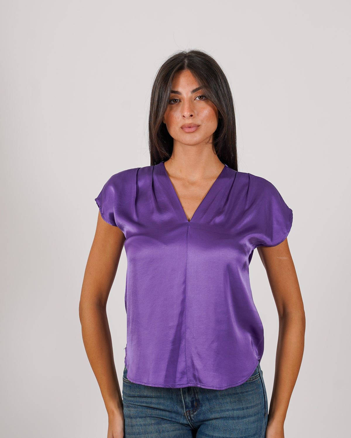 Blusa scollo a v in mano raso - Lubiana