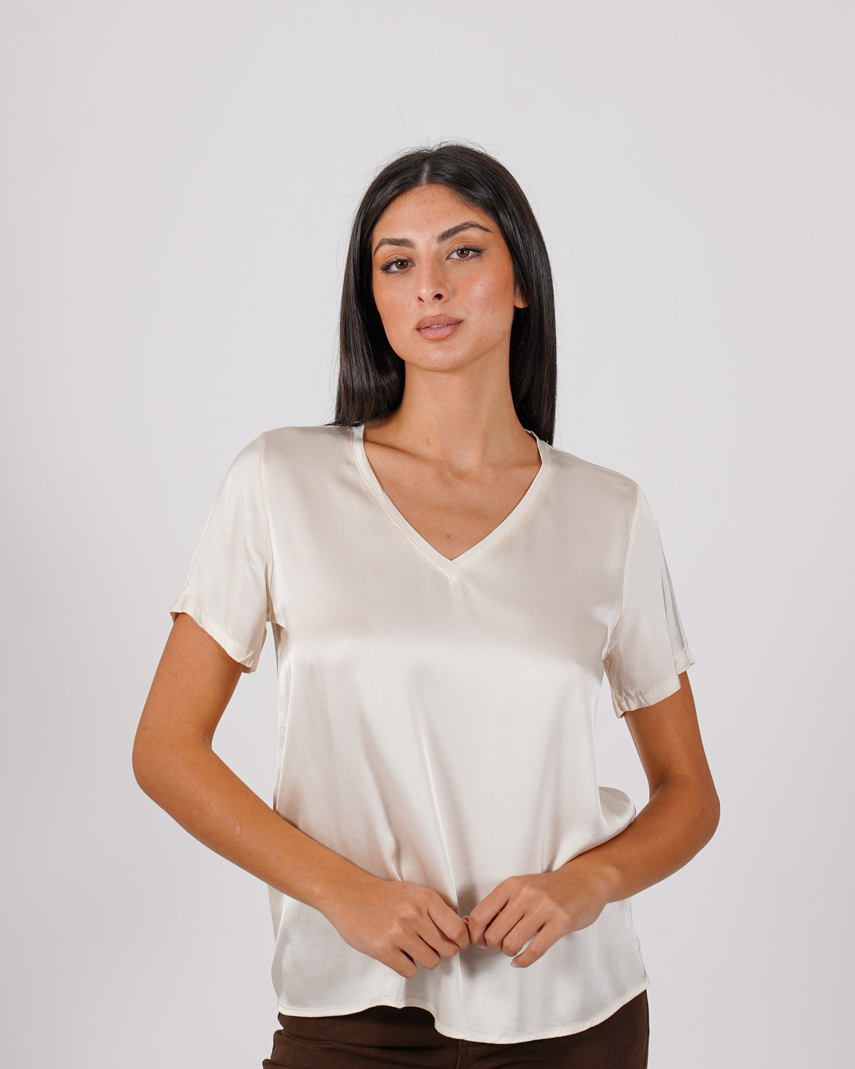 Blusa scollo a v in mano raso - Bratislava