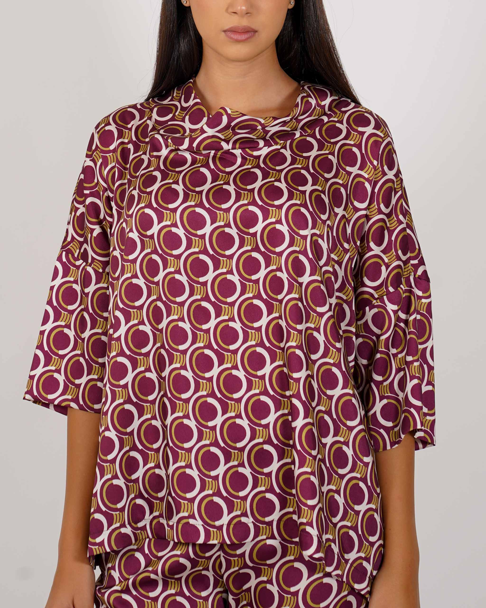 Blusa over collo a cratere in tessuto fluido - Umberta