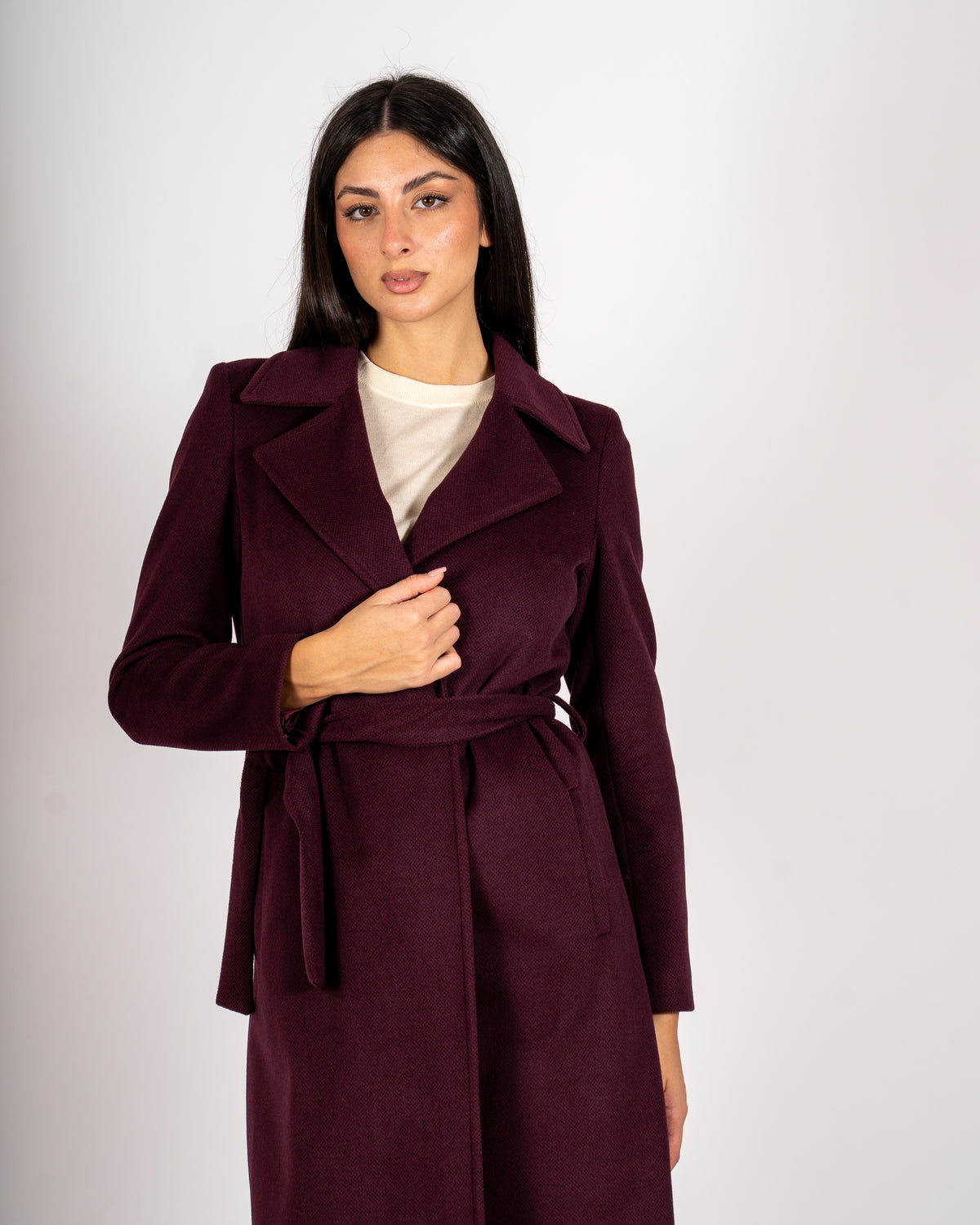 Cappotto lungo con cintura rimovibile, tasche a filo e spalla costruita - Alfa
