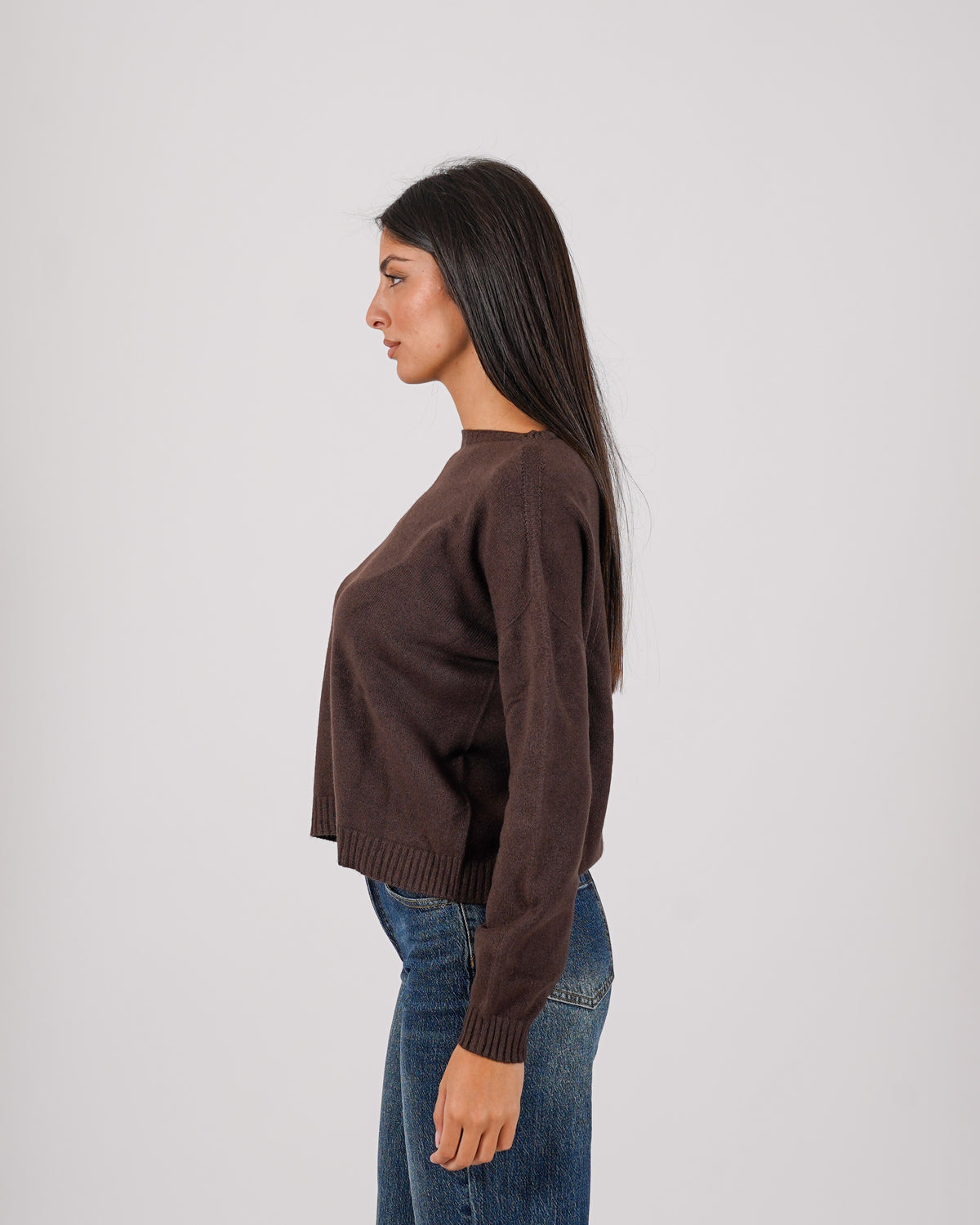 Maglia girocollo in mano lana- Nigeria