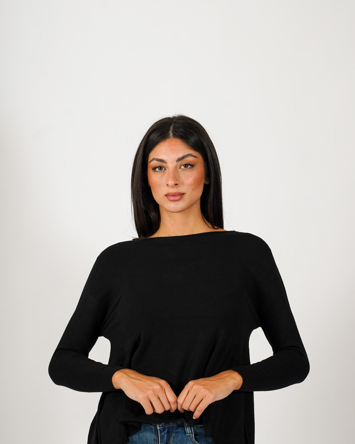 Maglia girocollo minimal con spacchi laterali - Austria