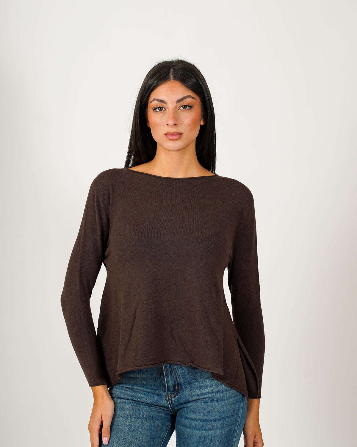 Maglia girocollo minimal con spacchi laterali - Austria