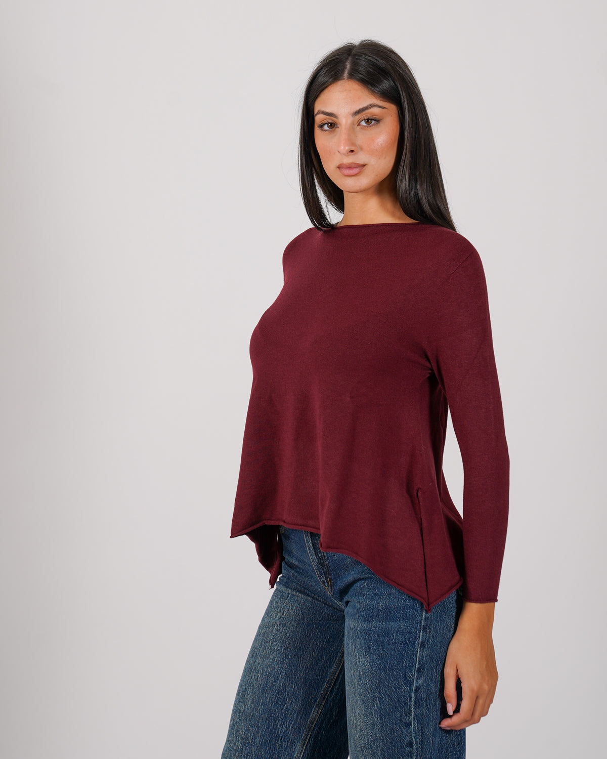 Maglia girocollo minimal con spacchi laterali - Austria