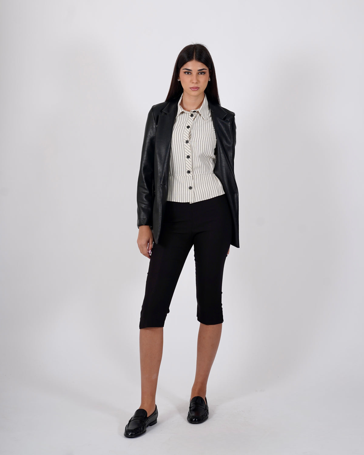 Pantaloni capri con spacco laterale - Attila